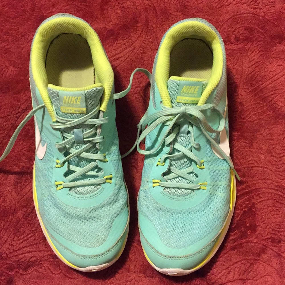 FINAL SALE😂Nike Flex Sneakers